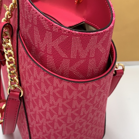 MICHAEL KORS LARGE CHAIN SHOULDER TOTE BAG ELECTRIC PINK COLOR - Picture 13 of 15